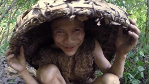 Surviving in the jungle with #Vietnamese #Tarzan | Ho Van Lang